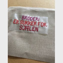 610 Broderede Bogstaver &amp; Tekst