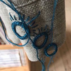 612 Visible mending &amp; tj med broderi