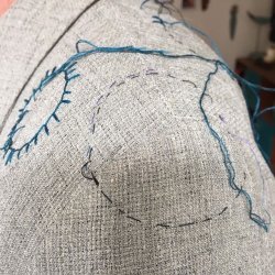 612 Visible mending &amp; tj med broderi