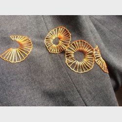 612 Visible mending &amp; tj med broderi